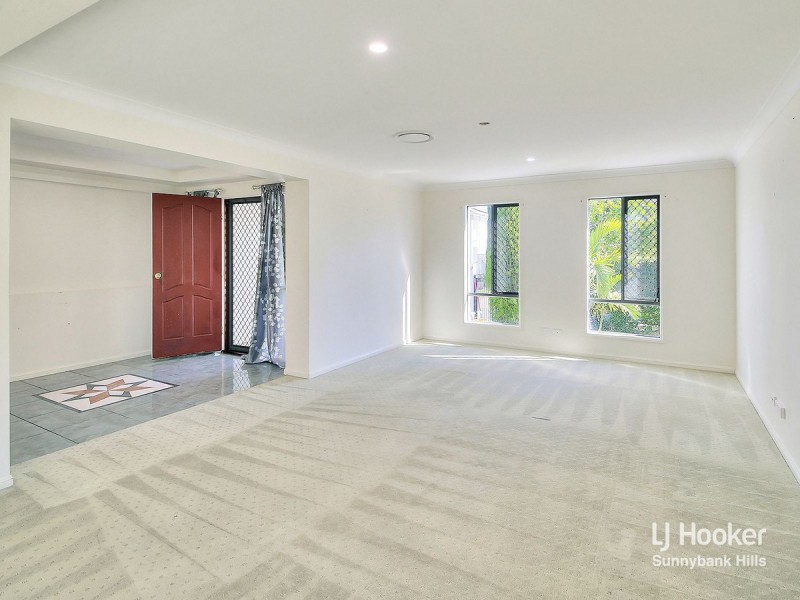 10 Hatia Place, Kuraby QLD 4112