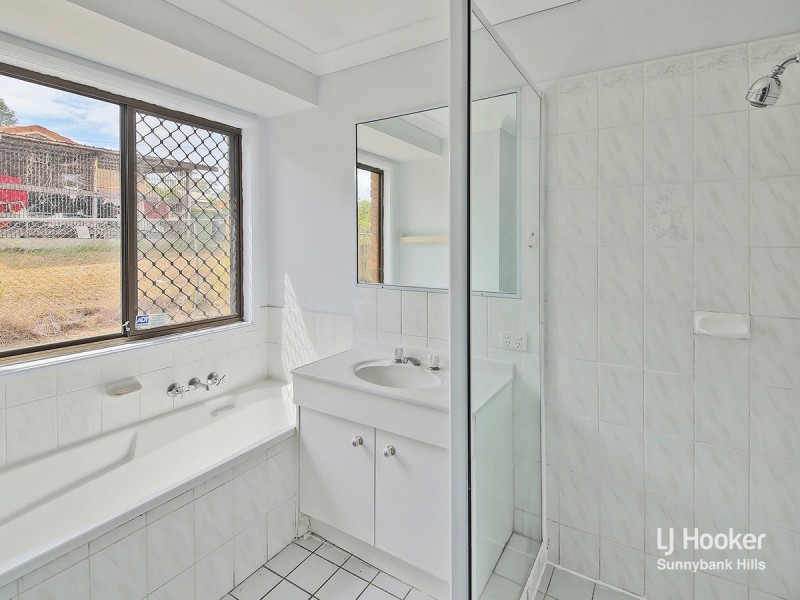 8 Fitchett Street, Goodna QLD 4300