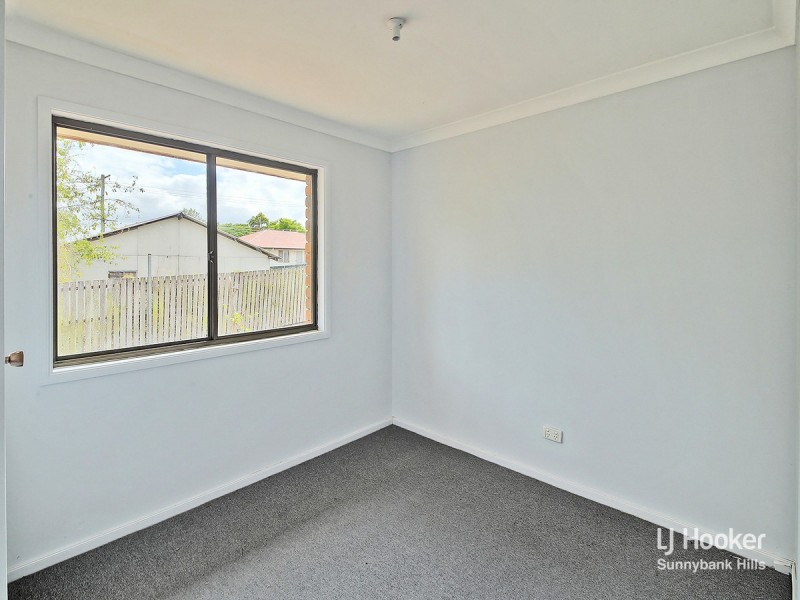 8 Fitchett Street, Goodna QLD 4300