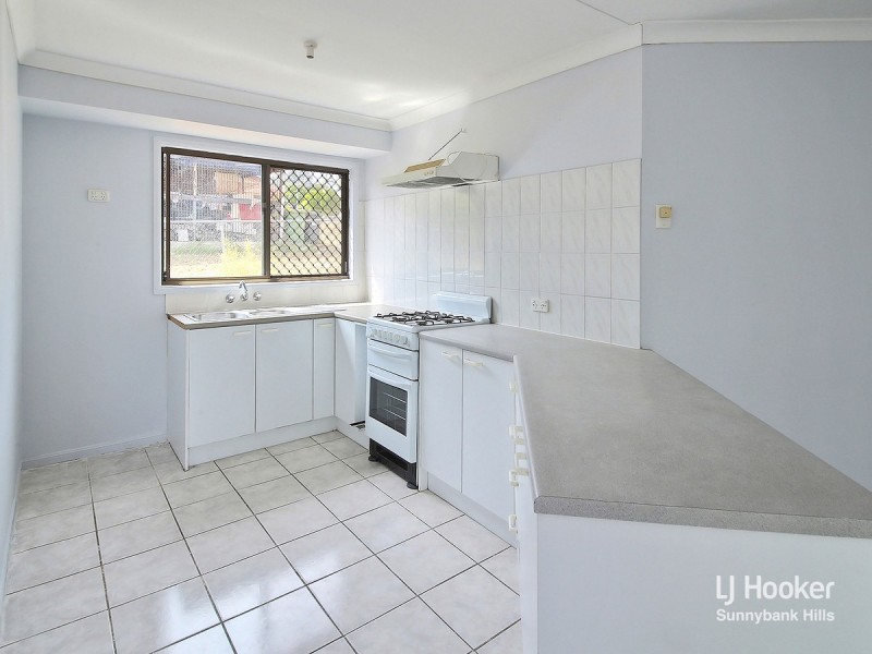 8 Fitchett Street, Goodna QLD 4300