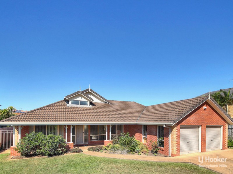 8 Albert Place, Parkinson QLD 4115