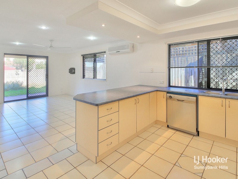 10 Chester Road, Eight Mile Plains QLD 4113