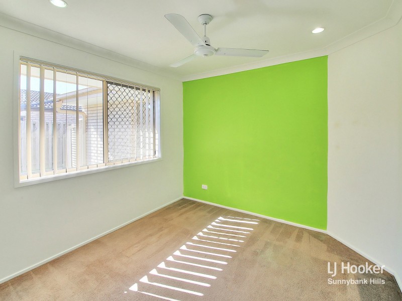 8 Pebbles Court, Berrinba QLD 4117