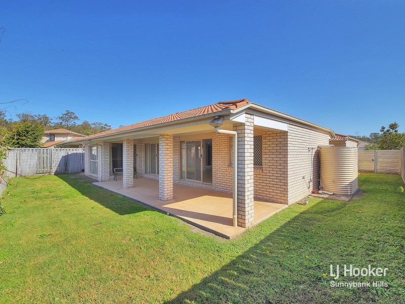 8 Pebbles Court, Berrinba QLD 4117