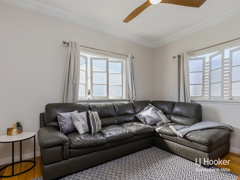 68 Dartmouth Street, Coopers Plains QLD 4108