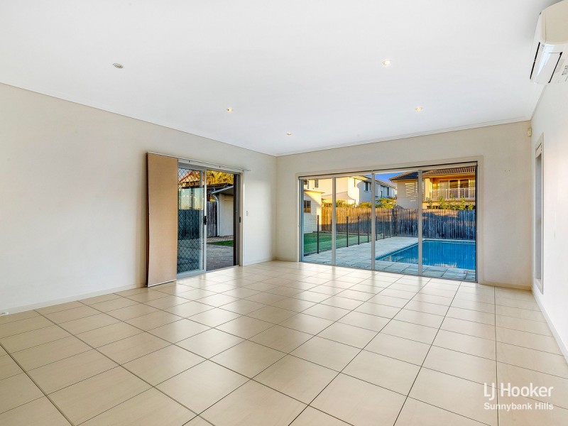 120 Bolton Street, Eight Mile Plains QLD 4113