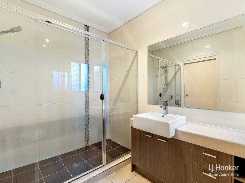 120 Bolton Street, Eight Mile Plains QLD 4113