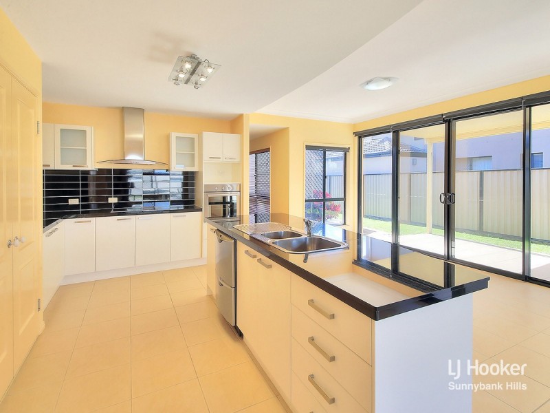 44 Caribbea Street, Eight Mile Plains QLD 4113