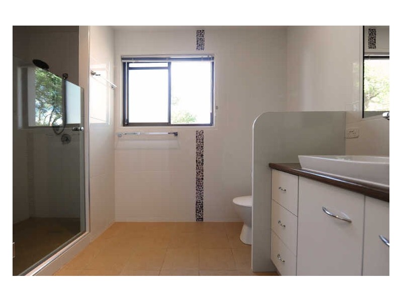 4 Bow Court, Darling Heights QLD 4350