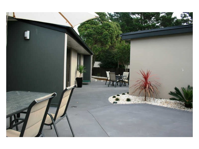 4 Bow Court, Darling Heights QLD 4350
