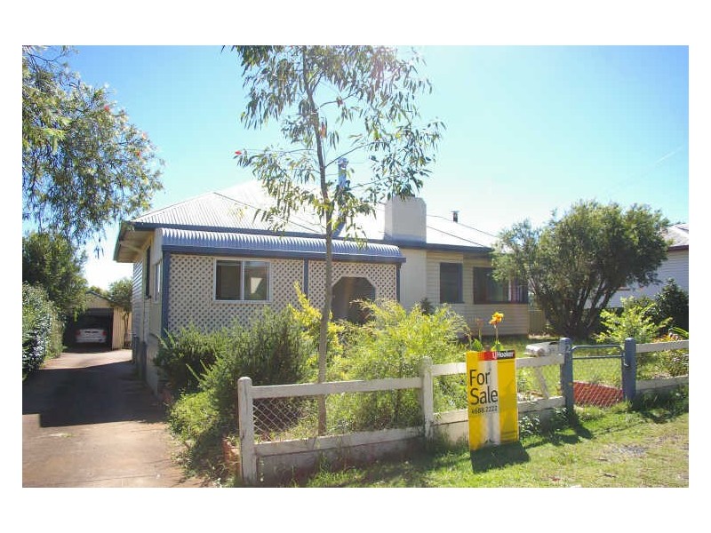 23 Healy Street, South Toowoomba QLD 4350