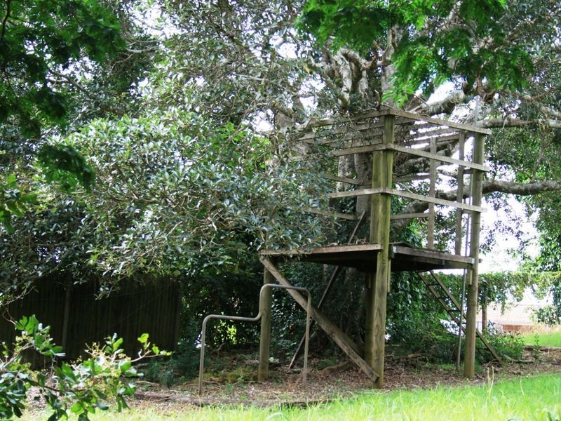 16 Murphys Creek Road, Toowoomba QLD 4350