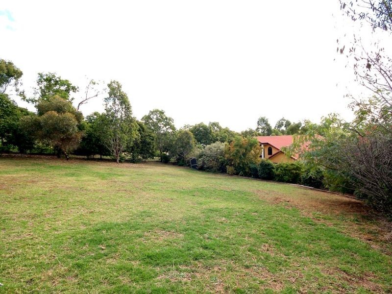 16 Murphys Creek Road, Toowoomba QLD 4350