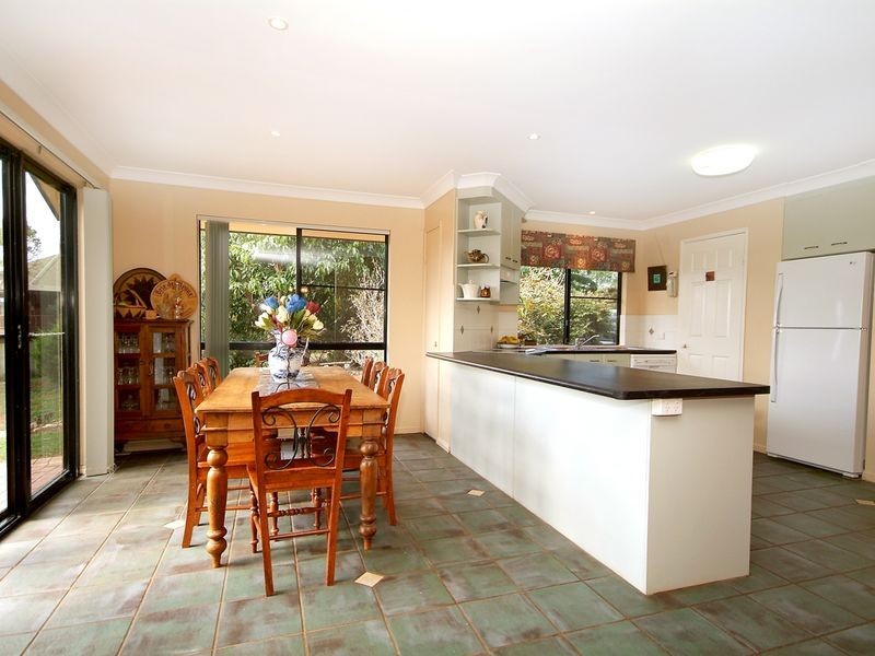 16 Murphys Creek Road, Toowoomba QLD 4350