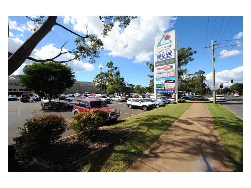 113 Anzac Avenue, Newtown QLD 4350