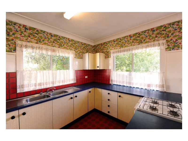 113 Anzac Avenue, Newtown QLD 4350