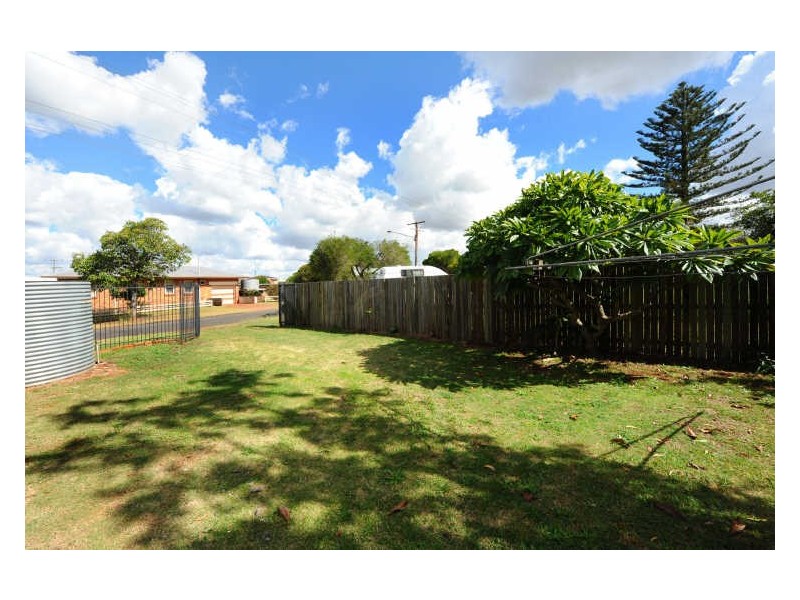 113 Anzac Avenue, Newtown QLD 4350