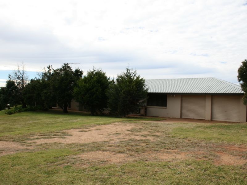 56 Recreation Reserve Road, Highfields QLD 4352