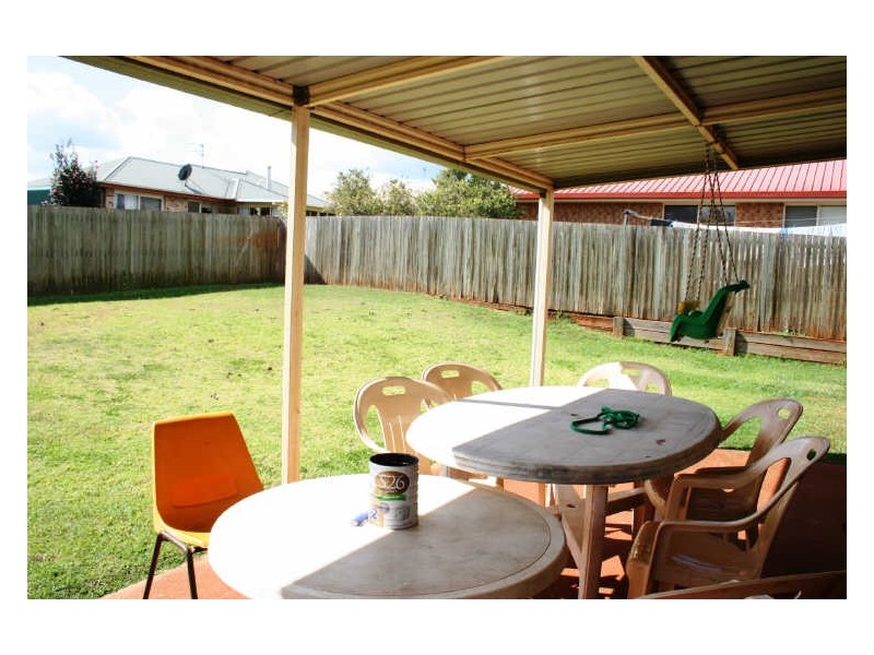 11 Todwana Court, Glenvale QLD 4350