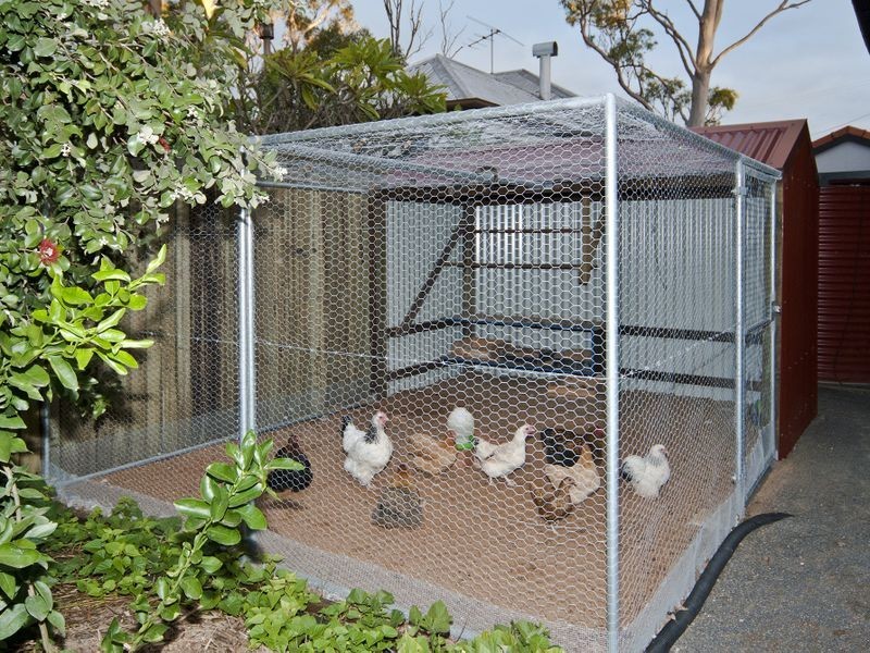 11 Henderson Street, Newtown QLD 4350