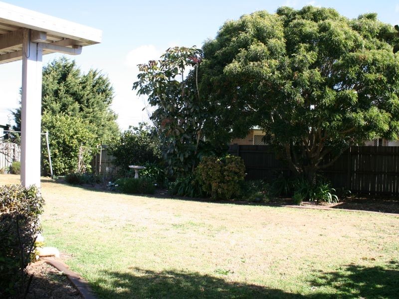 9 Lacebark Court, Glenvale QLD 4350