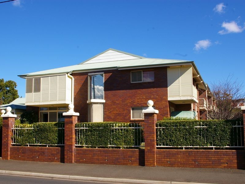 10/5 Clifford Street, Toowoomba City QLD 4350