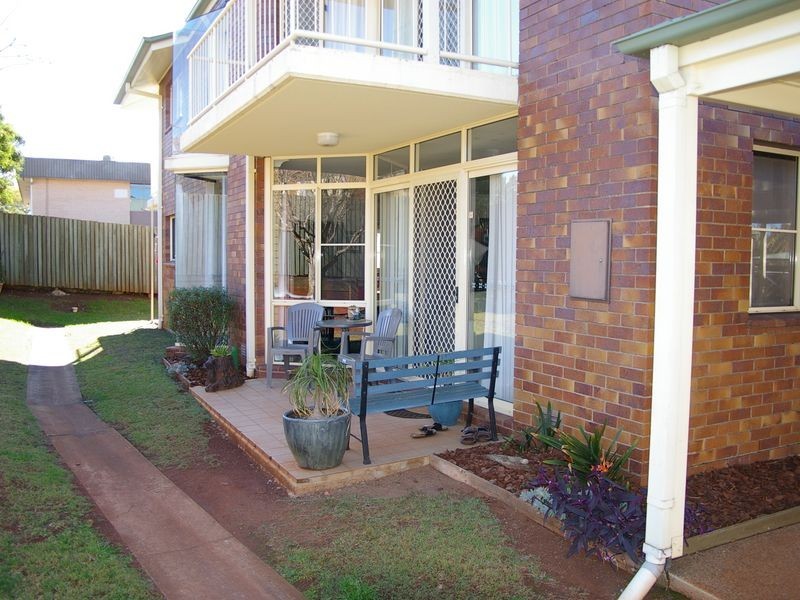 10/5 Clifford Street, Toowoomba City QLD 4350