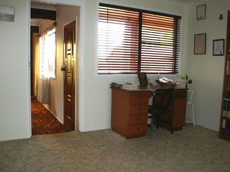 15 Nandi Court, Newtown QLD 4350