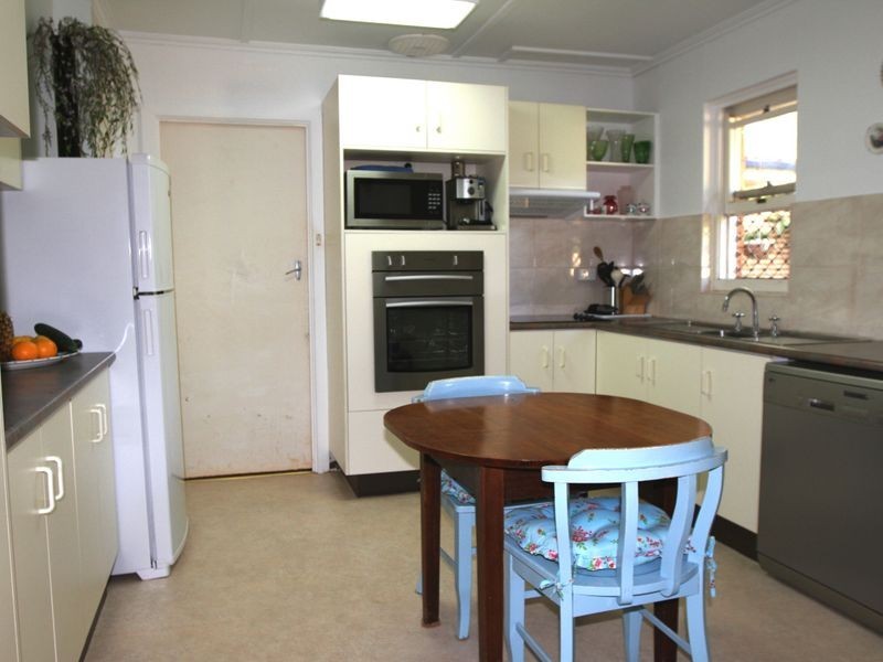 29 Weetwood Street, Newtown QLD 4350