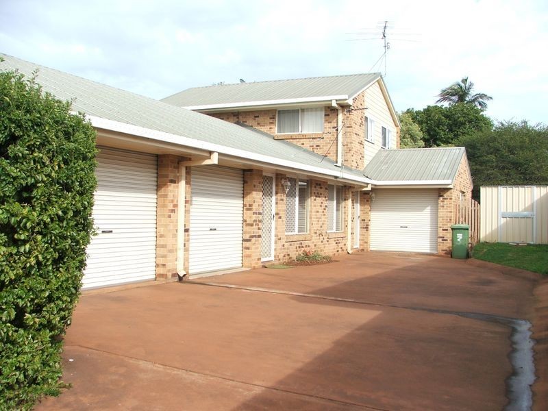 2/377 West Street, Toowoomba QLD 4350