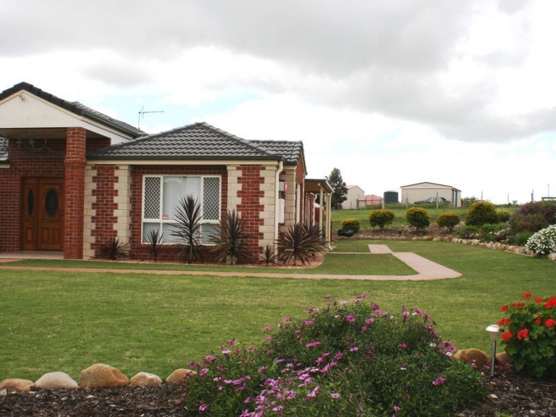 283 Hursley Road, Toowoomba QLD 4350