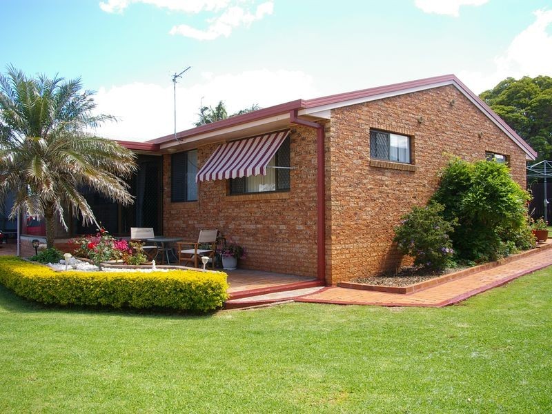 2/9 McQuade Court, Toowoomba QLD 4350