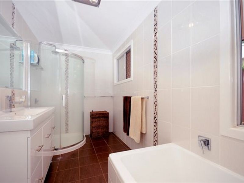 3 Mchardy Street, Centenary Heights QLD 4350