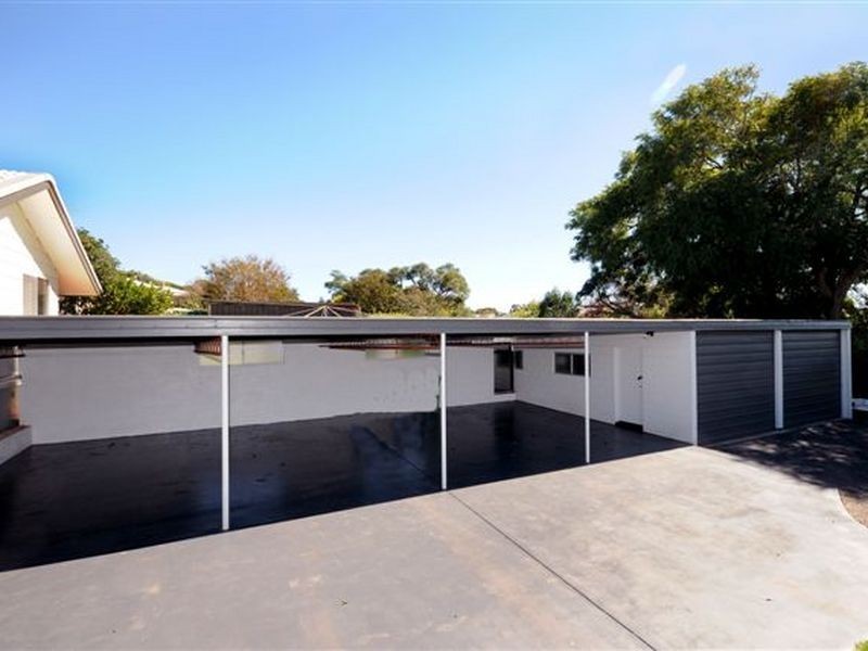 3 Mchardy Street, Centenary Heights QLD 4350