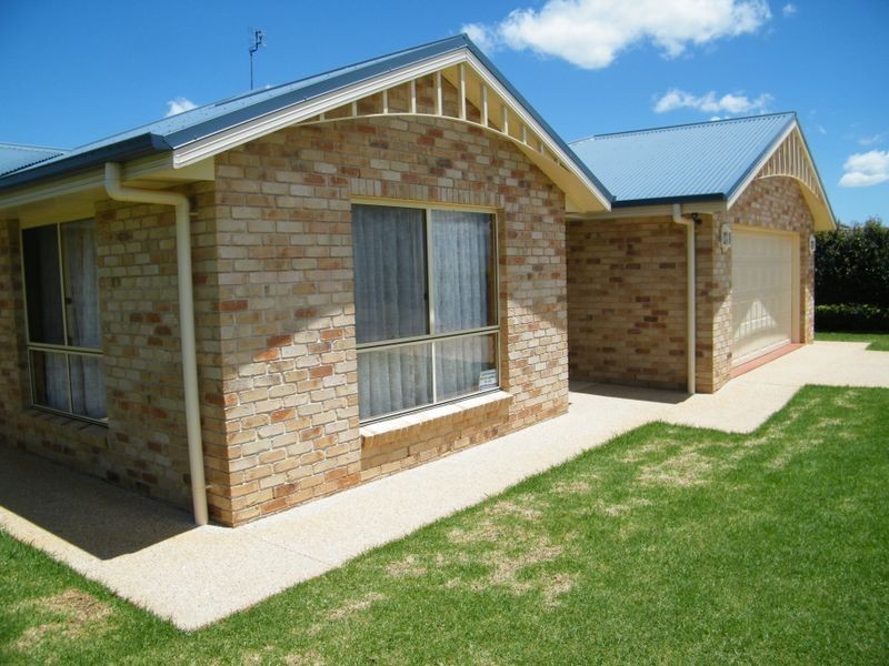 4 Corella Street, Toowoomba QLD 4350