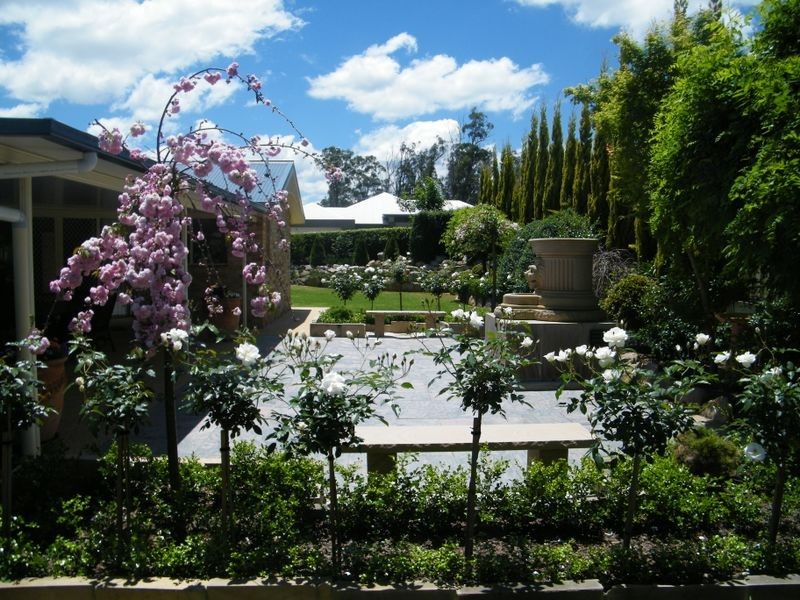 4 Corella Street, Toowoomba QLD 4350