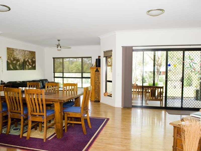 9 Karingal Court, Glenvale QLD 4350