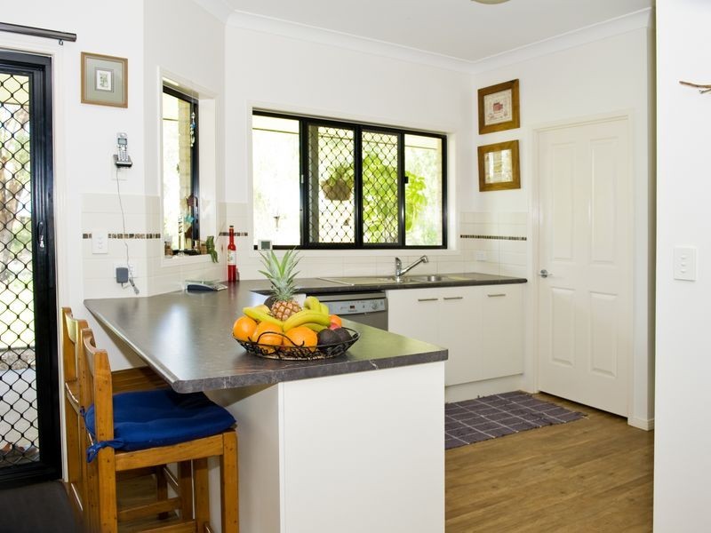 9 Karingal Court, Glenvale QLD 4350