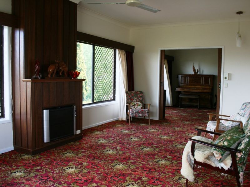 19 Fletcher Street, East Toowoomba QLD 4350