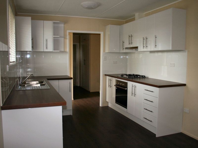 2 Gladstone Street, Toowoomba QLD 4350