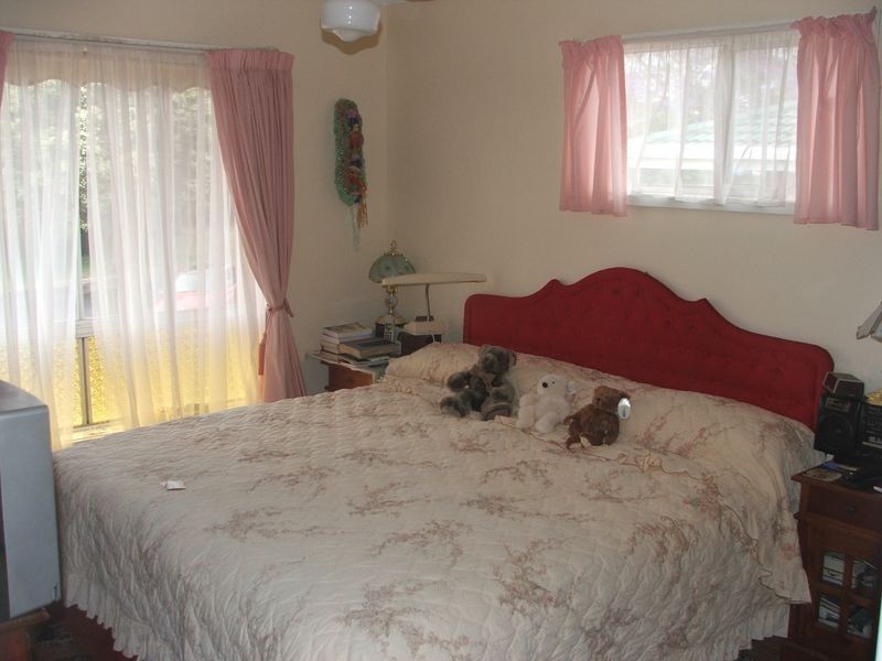 3 Priest Street, Rockville QLD 4350