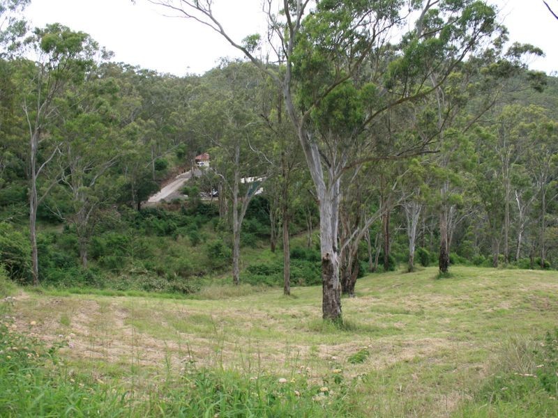 86 Flagstone Creek Road, Middle Ridge QLD 4350