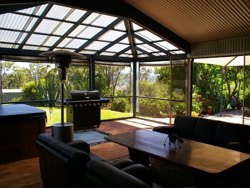 4 Phalaris Court, Meringandan QLD 4352