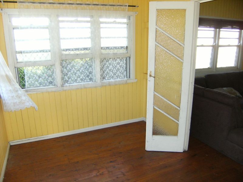 290 Bridge Street, Newtown QLD 4350