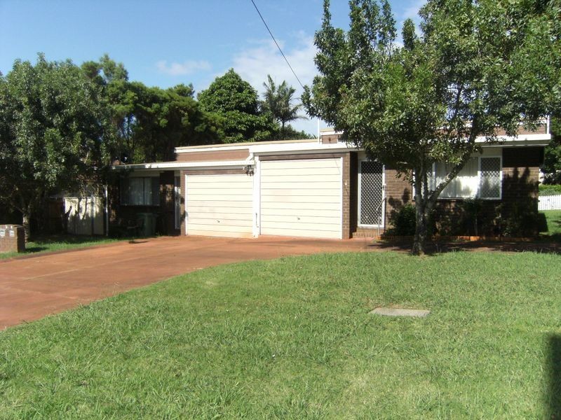 1 & 2/32 Helen Street, Toowoomba QLD 4350