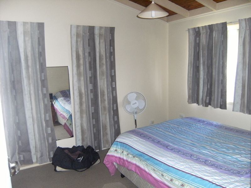 1 & 2/32 Helen Street, Toowoomba QLD 4350