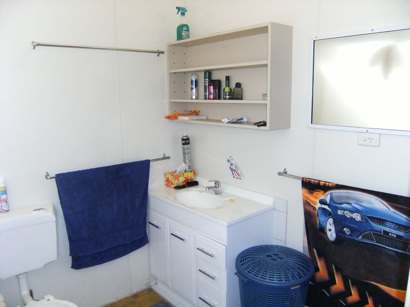 1 & 2/32 Helen Street, Toowoomba QLD 4350