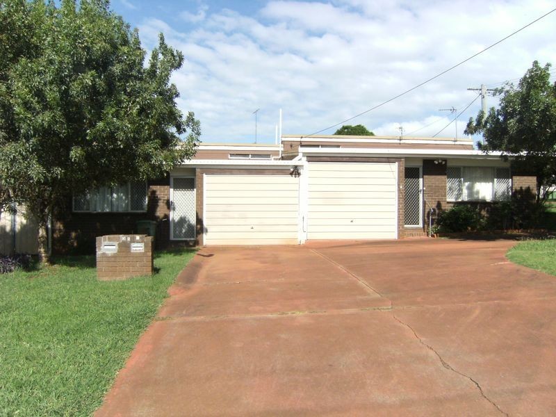 1 & 2/32 Helen Street, Toowoomba QLD 4350