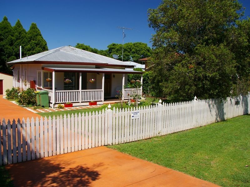 36c Bridge Street, East Toowoomba QLD 4350