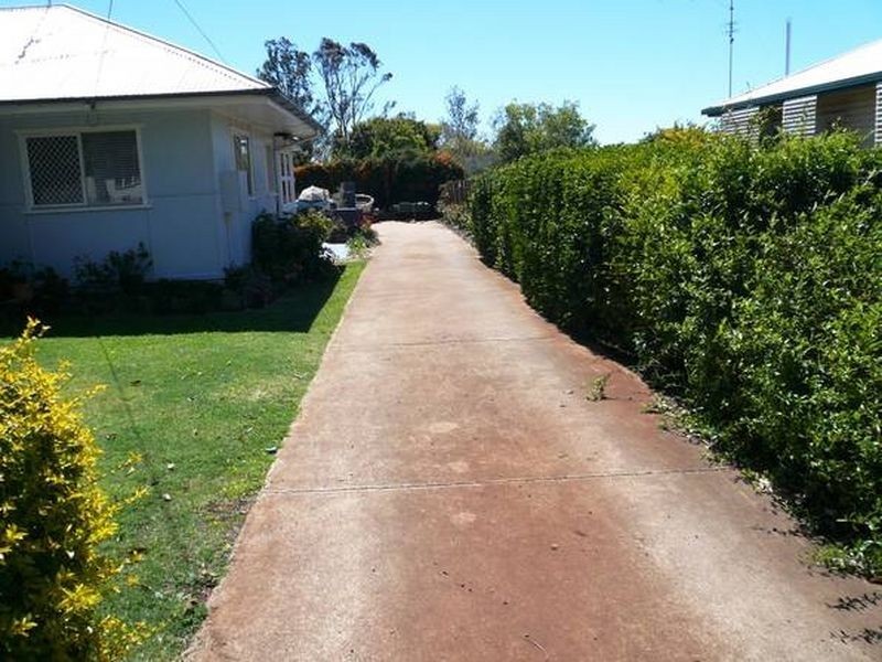 19 Warwick Street, Toowoomba QLD 4350